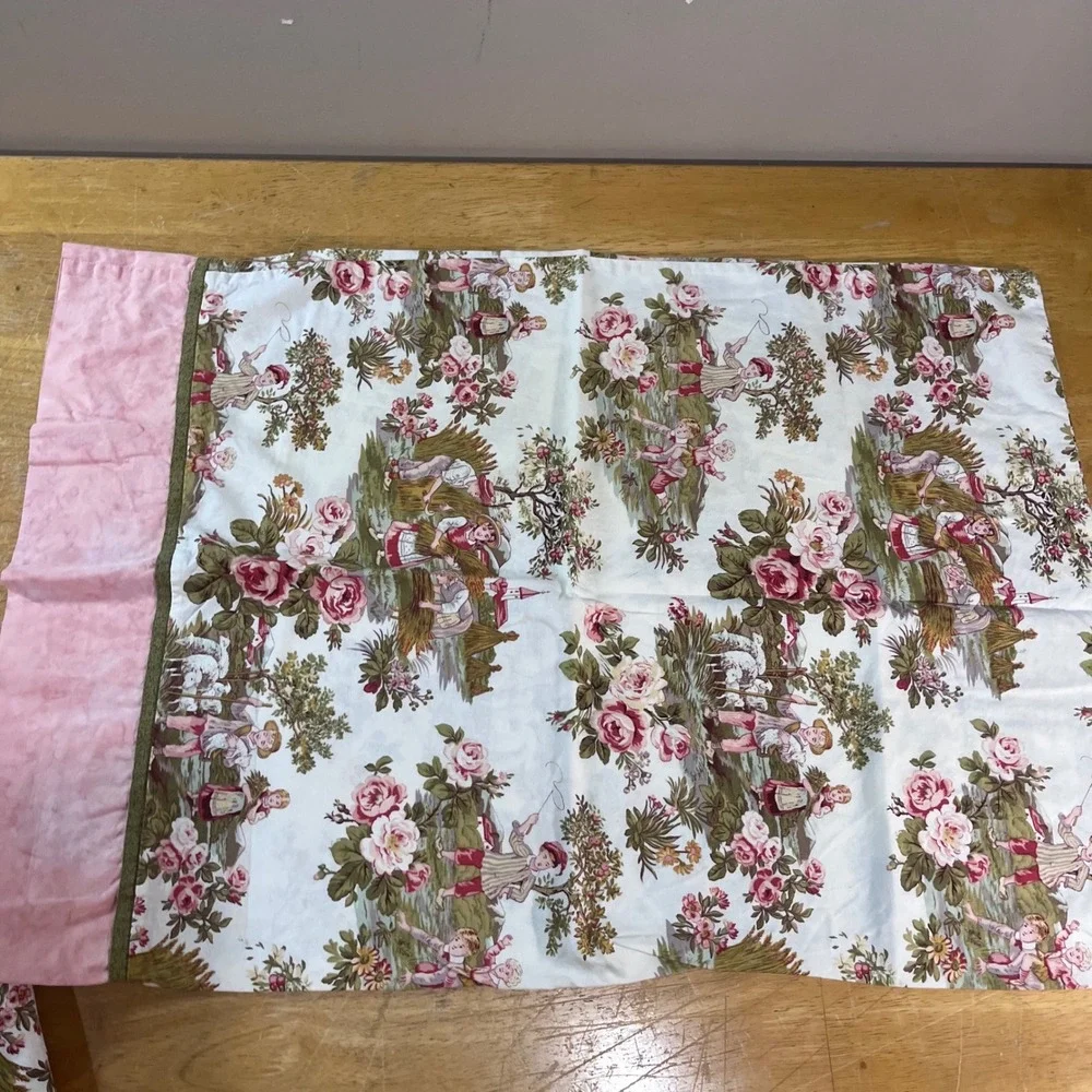 Vtg Handmade Standard Pillowcase Set 2 Toile Floral Pastoral Pink Green Cotton